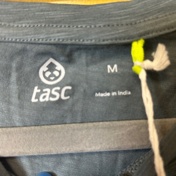 Mossy Oak Women's Gray Sleeveless Top - Picture 3 of 4